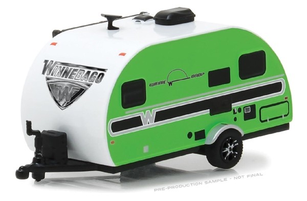 2017 Winnebago Winnie Drop - Green Solid Pack - Hitched Homes Series 4 1:64