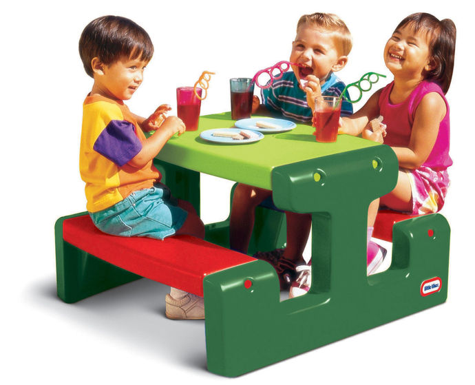 Masuta junior pentru picnic Little Tikes