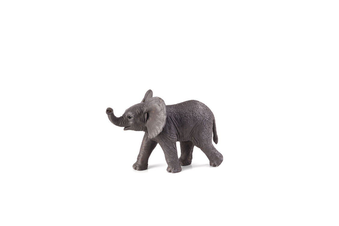 Figurina Pui de Elefant african Mojo